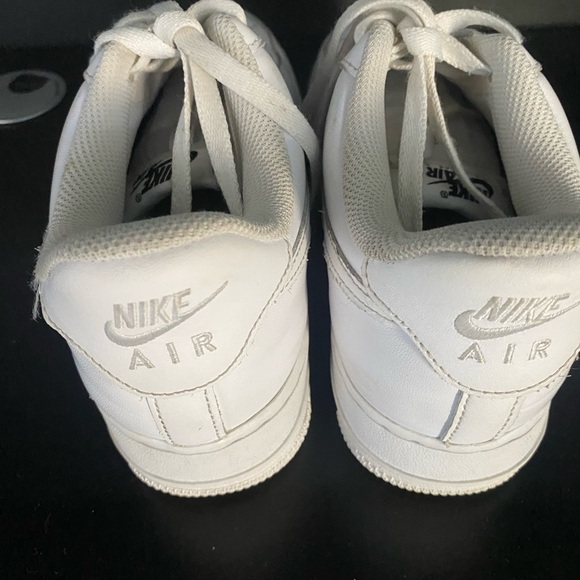 Nike Air Force 1 LE (GS) - Picture 5 of 6